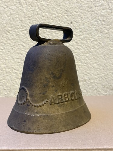 Ancienne cloche vache arbois - cloche,