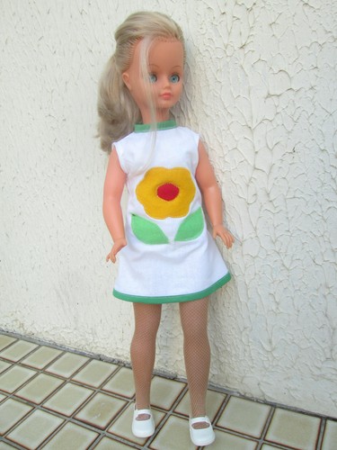 Petite robe fleur stylisée - petite,