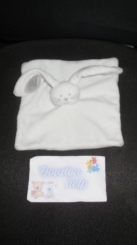 Doudou plat lapin - plat,