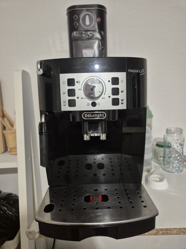 Longhi magnifica machine - magnifica,