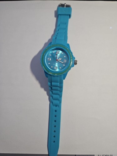 Montre ice watch parfait état - montre,
