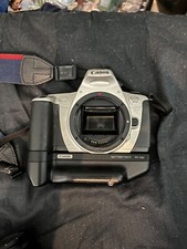 Appareil photo reflex argentique Canon EOS 300 35 mm + battery pack 200