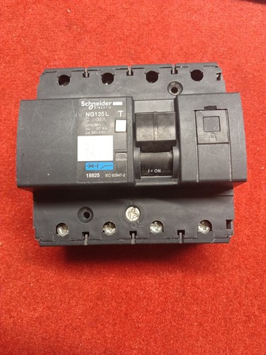 Schneider disjoncteur 32a - disjoncteur, 4p