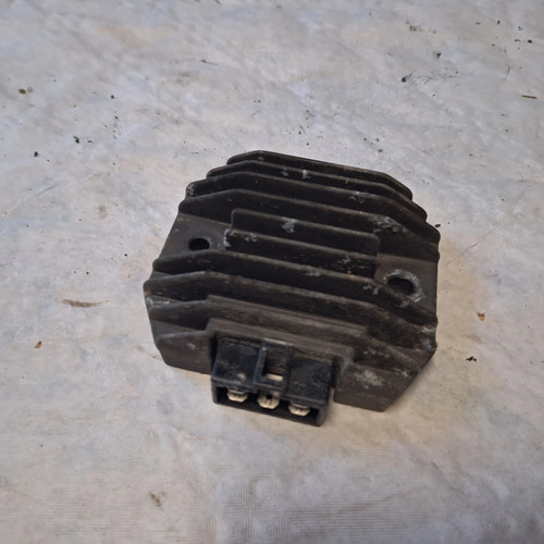 Regulateur peugeot 125 - regulateur, elyseo