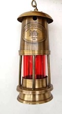Ancienne lampe à pétrole