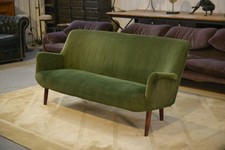 Canapé velours vert 1960 - en, 1960's