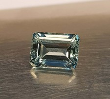 Pierre précieuse en vrac