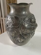 Vase en Étain D’art Style