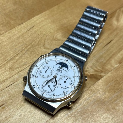 Seiko chronograph moon - seiko,