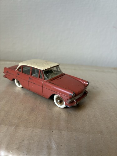 Dinky toys france - opel, rekord