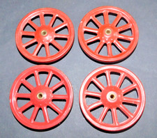 4 red meccano trolley wheels with screws 9 spokes diameter 7.5 cm