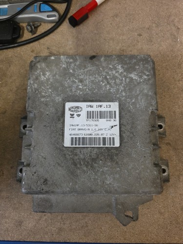 Ecu calculateur moteur a - calculateur, de