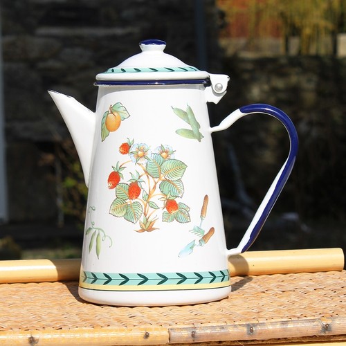Verseuse cafetière en tôle - en,