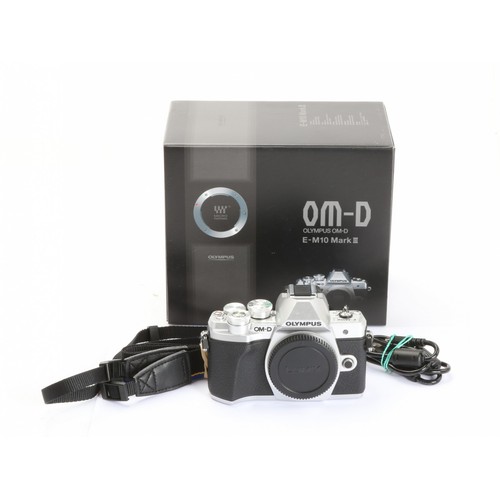 Olympus m10 mark - om-d,