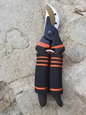 Ciseaux de jardin en titane