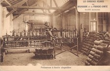 CPA 21 DIJON LES CORDERIES REUNIES POLISSEUSE A FICELLE CHAPELIERE (cpa rare