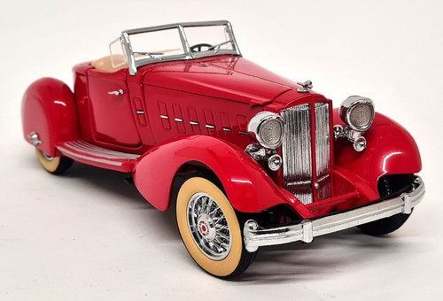 Danbury mint packard - mint, 1/24