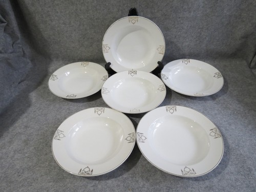Assiettes - 6,