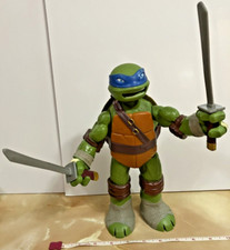 Teenage Mutant Ninja Turtule Leonardo 10'' Figurine, 2012 Viacom Playmates