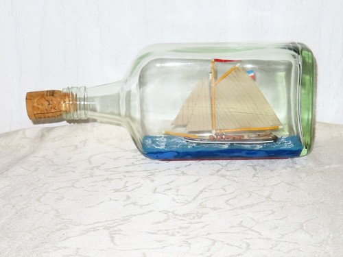 Bateau dans une bouteille - bateau,