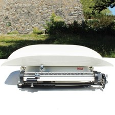 Pèse-bébé mécanique professionnel à poids coulissants SECA 745 / 16 kg