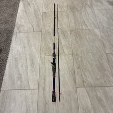 Favorite Defender Casting Rod Medium Heavy Fast Action 7’2” LUNKERS TV Preowned