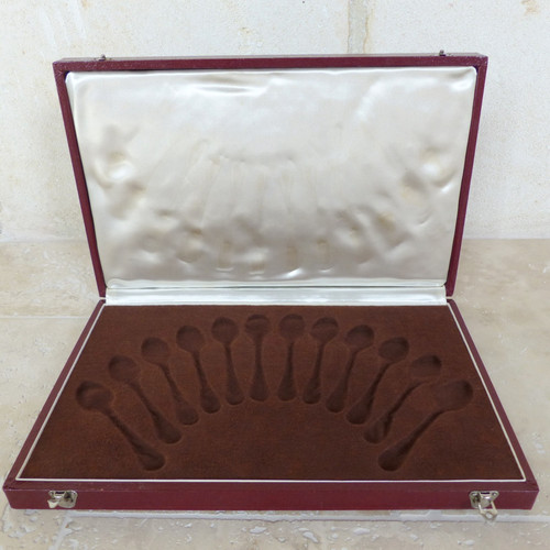 Coffret écrin pour - , 12