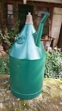 Ancien bidon à essence (ou à pétrole) / Français / Années 1950