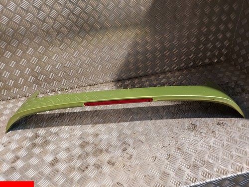 Becquet spoiler hayon arrière