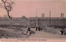 CPA 66 PERPIGNAN CAN DOOR OUTSIDE VIEW (cpa enamel