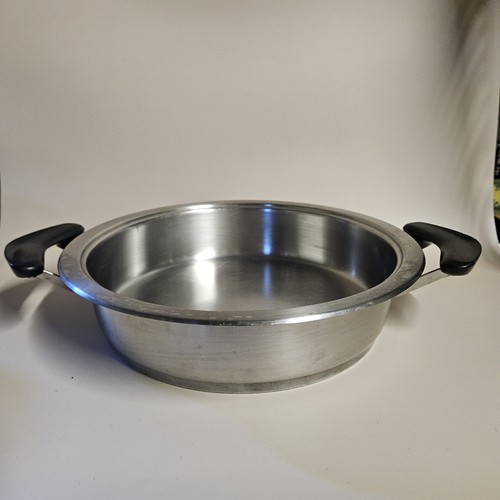 Casserole fait tout amc - /,