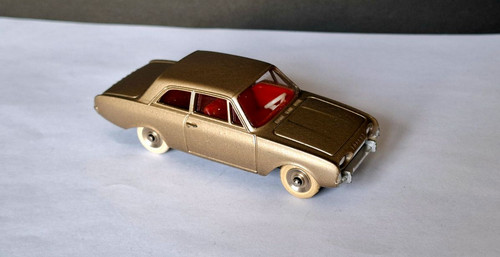 Dinky toys ford - taunus, m