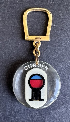 Ancien porte clé clef