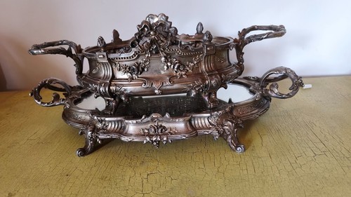 Jardinière table style - de,