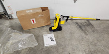 Stanley TJ12111S 10-Ton Hydraulic Rail Track Toe Jack WITH 52813 Pump Handle NEW