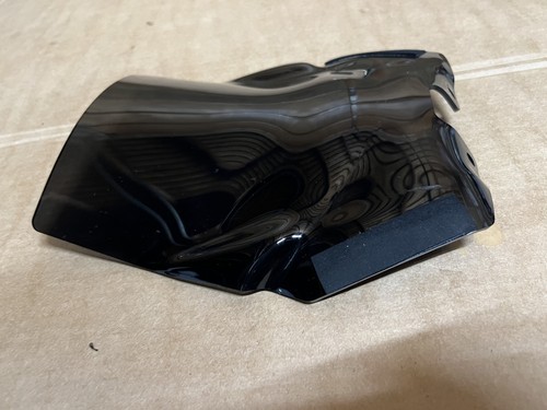 Powerbronze windshield fly