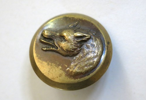 Loup très beau bouton ancien - très,