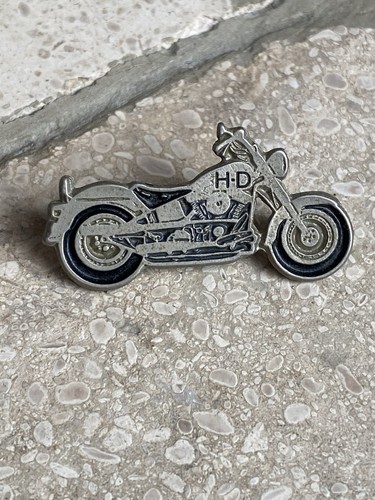 Pin harley davidson fat - pin’s,