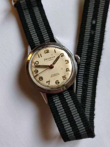 Montre bracelet aviateur - montre-bracelet,