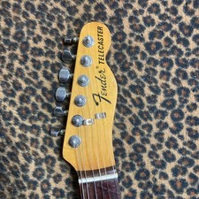 Guitare électrique Fender