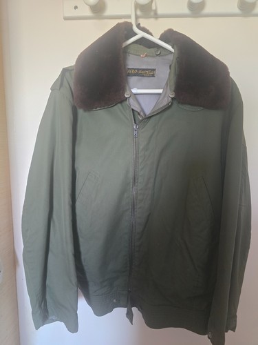 Blouson aviateur vintage vert