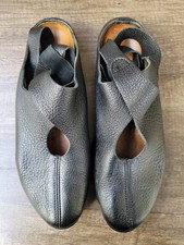 Trippen Women's Closed Toe
