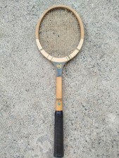 Raquette de tennis A Jardin