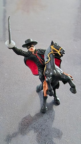 Figurine zorro avec - zorro, cheval