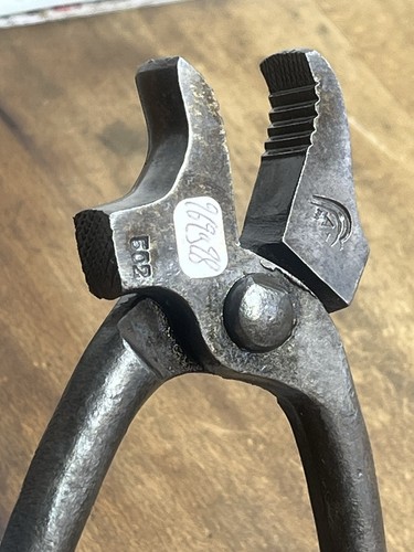 Pince tendre 502 - à,