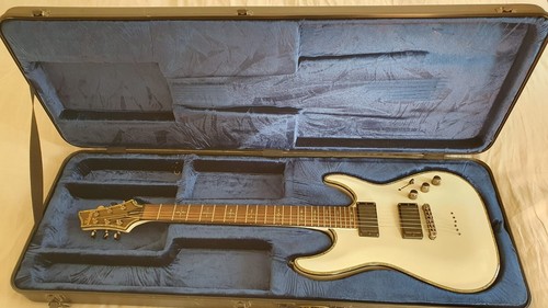 Schecter hellraiser blanche - schecter,