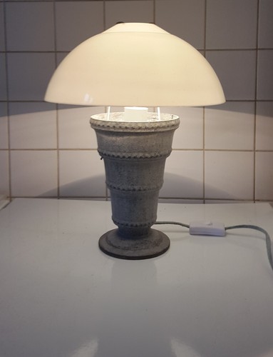 Lampe fonte acrylique - 40's, acrylique.