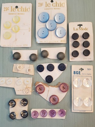 Vtg cards buttons - vtg, old