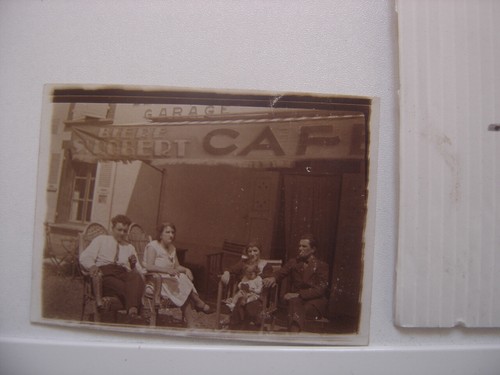 Ancienne photo terrasse cafe - photo,