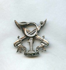 Unbranded Belgian Beret Badge 1st Battalion of Horse Hunters Fab